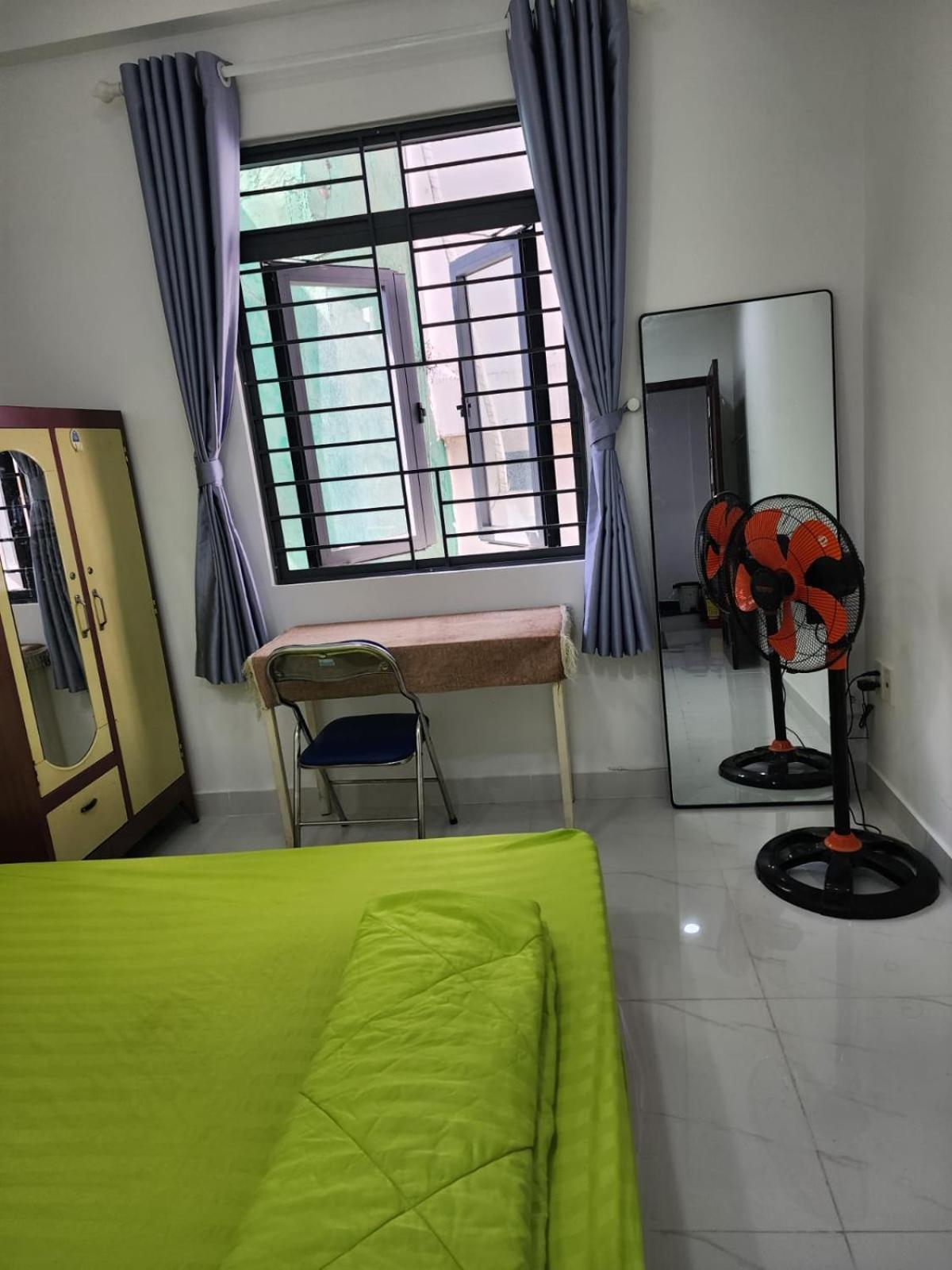 Thanh Long & Dorm